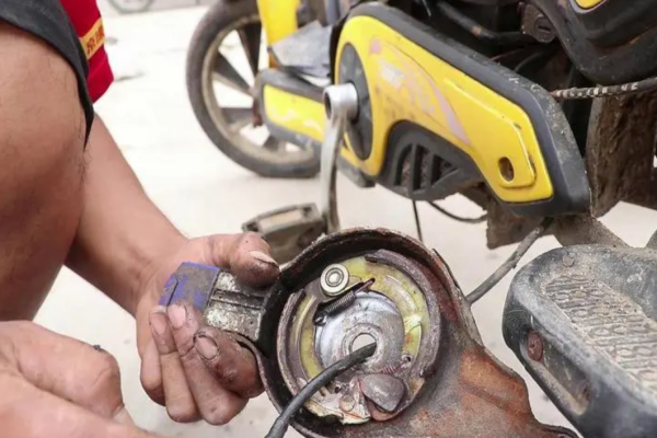 青岛市电动车刹车故障