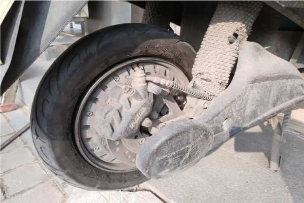 青岛市电动车补胎换胎